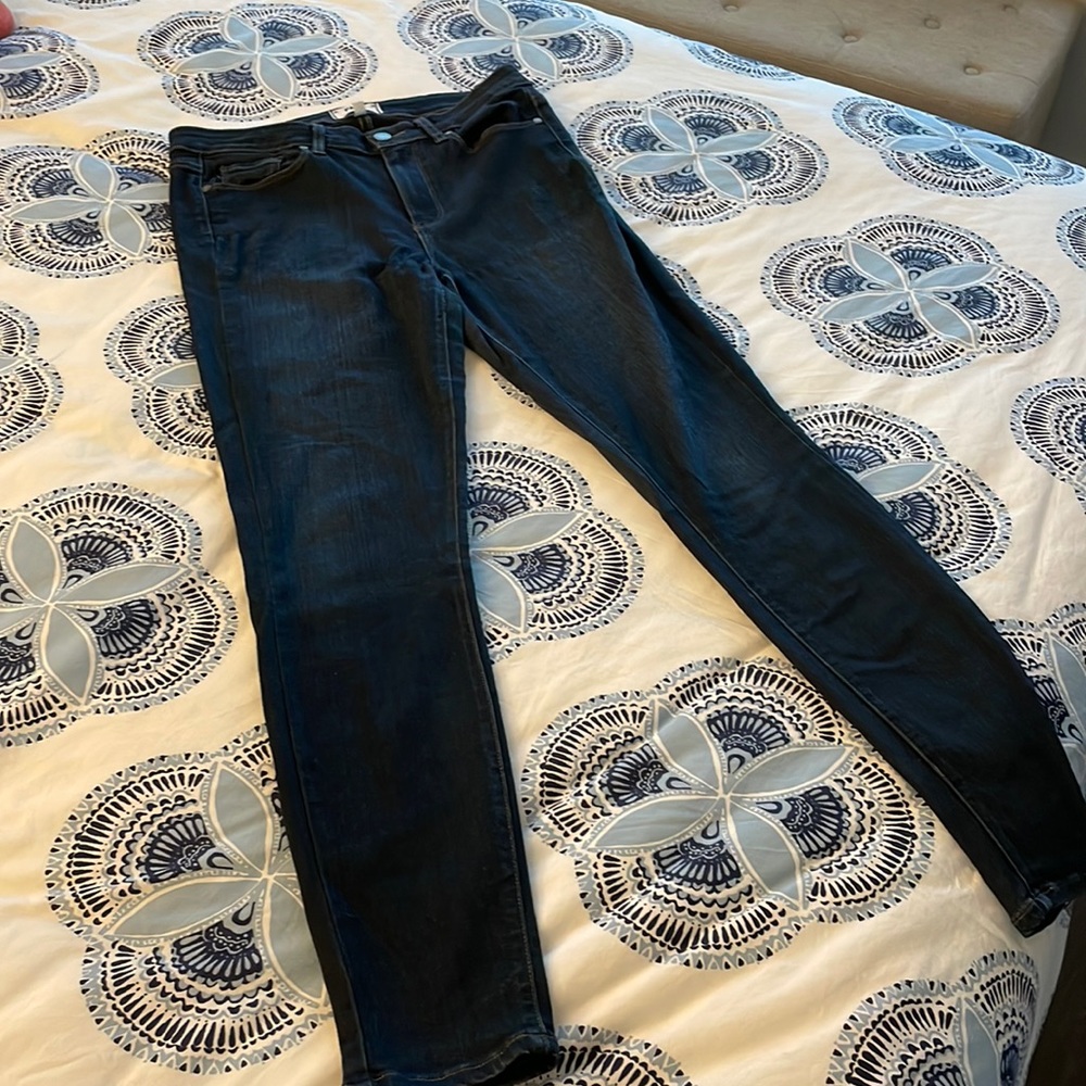 Paige Jeans, Hoxton Ultra Skinny, Dark Wash, Size: 29